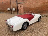 TRIUMPH TR3