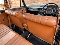 MERCEDES-BENZ 220