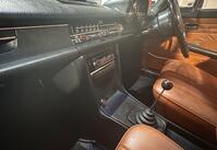 MERCEDES-BENZ 220