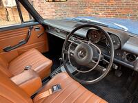 MERCEDES-BENZ 220