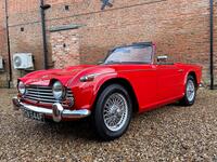 TRIUMPH TR4