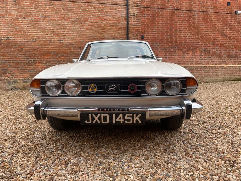 TRIUMPH STAG