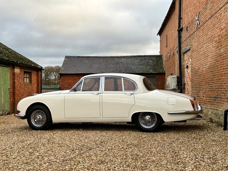 JAGUAR S-TYPE
