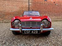 TRIUMPH TR4