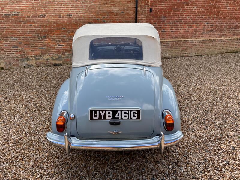 MORRIS MINOR