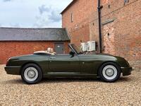 MG RV8