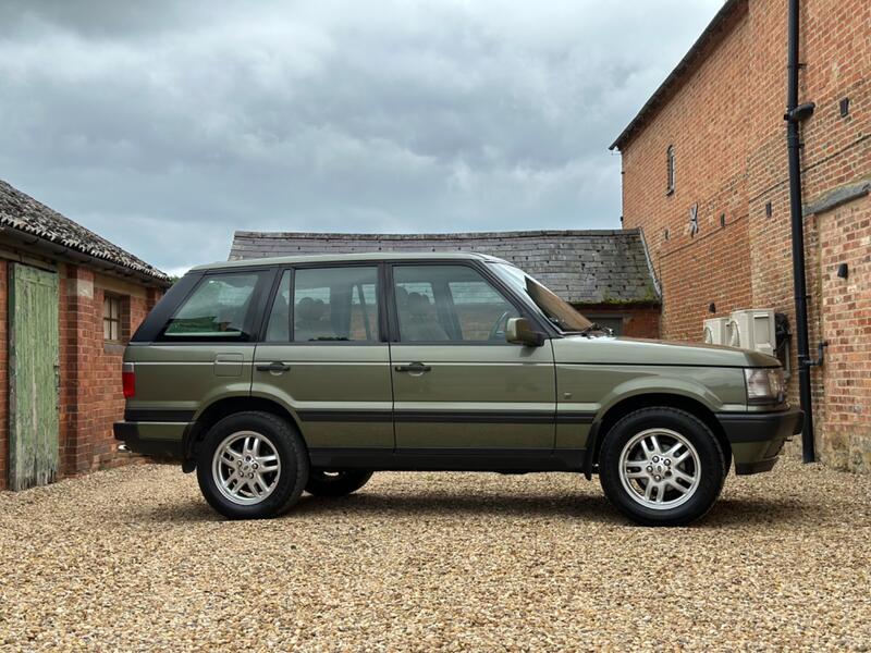 LAND ROVER RANGE ROVER