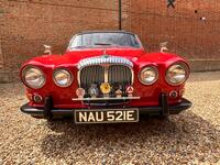 DAIMLER SALOON