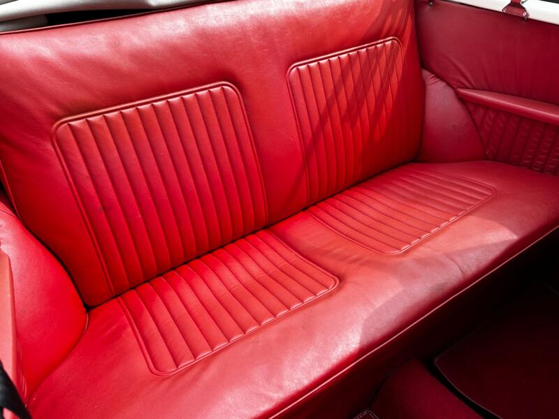 MORRIS MINOR