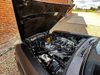 DAIMLER DOUBLE SIX