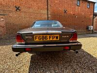 DAIMLER DOUBLE SIX