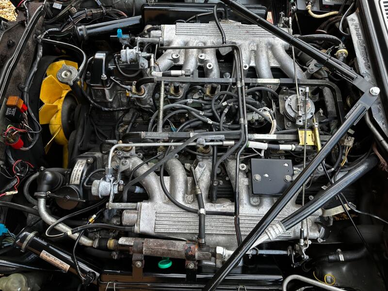 DAIMLER DOUBLE SIX