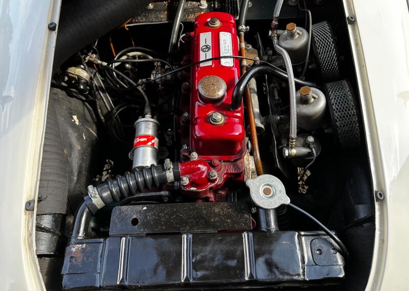 MG MGA