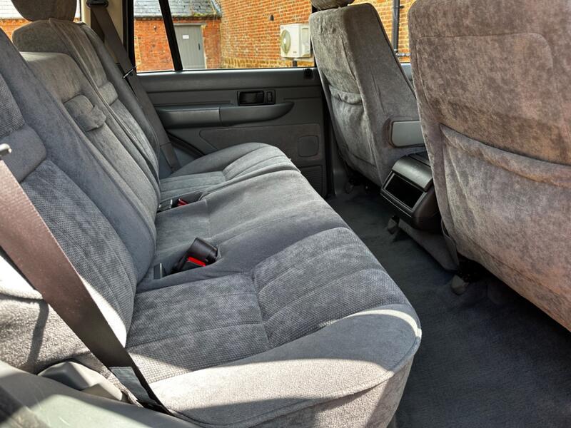 LAND ROVER RANGE ROVER