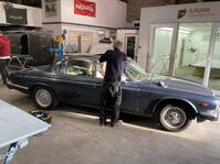 DAIMLER DOUBLE SIX