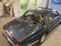 DAIMLER DOUBLE SIX