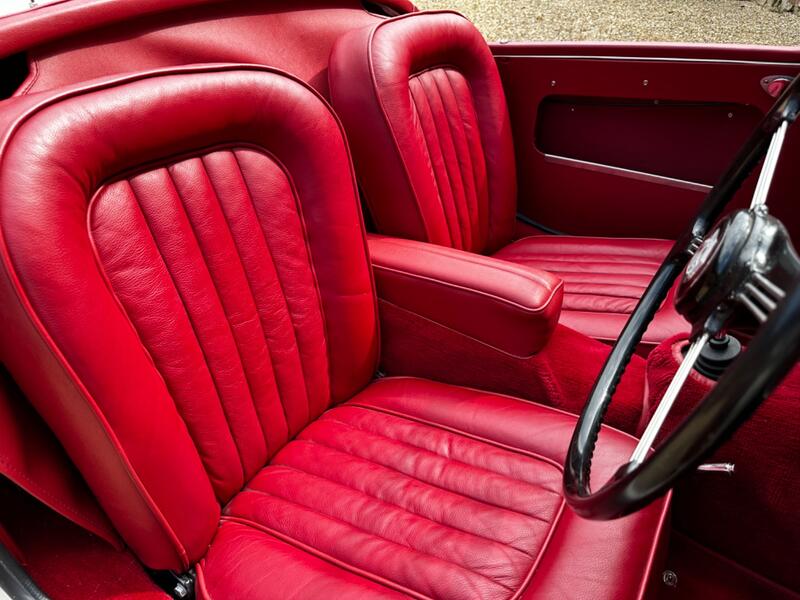 MG MGA