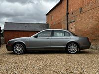 JAGUAR S-TYPE