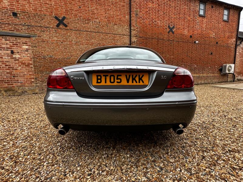 JAGUAR S-TYPE