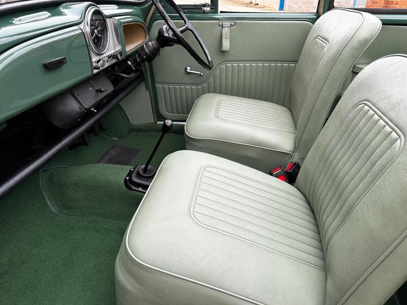 MORRIS MINOR