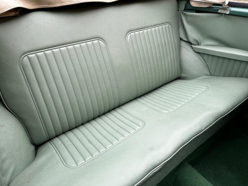 MORRIS MINOR