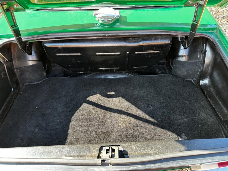 TRIUMPH TR6