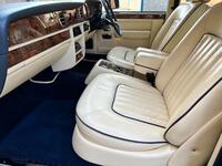 ROLLS-ROYCE SILVER SPIRIT