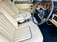 ROLLS-ROYCE SILVER SPIRIT