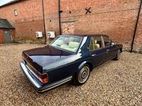 ROLLS-ROYCE SILVER SPIRIT