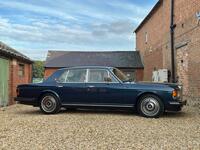 ROLLS-ROYCE SILVER SPIRIT