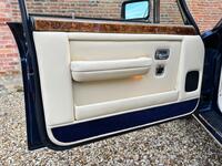 ROLLS-ROYCE SILVER SPIRIT