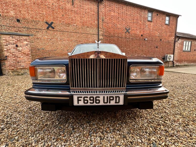 ROLLS-ROYCE SILVER SPIRIT
