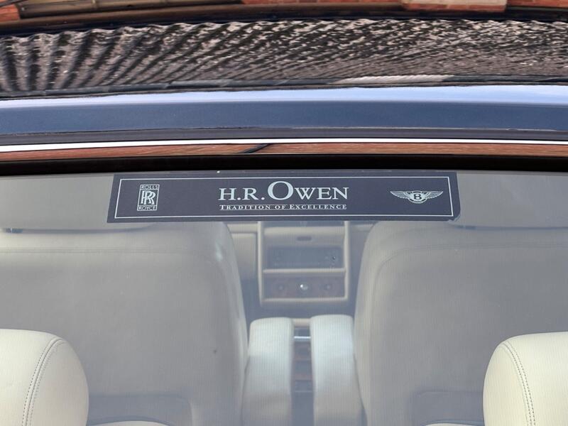 ROLLS-ROYCE SILVER SPIRIT