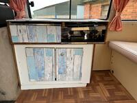 VOLKSWAGEN T2 BAY WINDOW