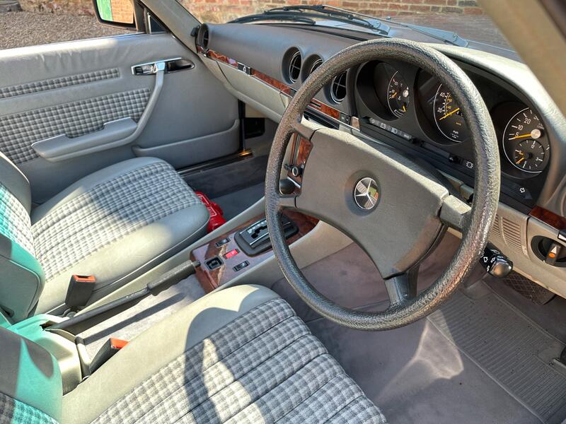 MERCEDES-BENZ SL