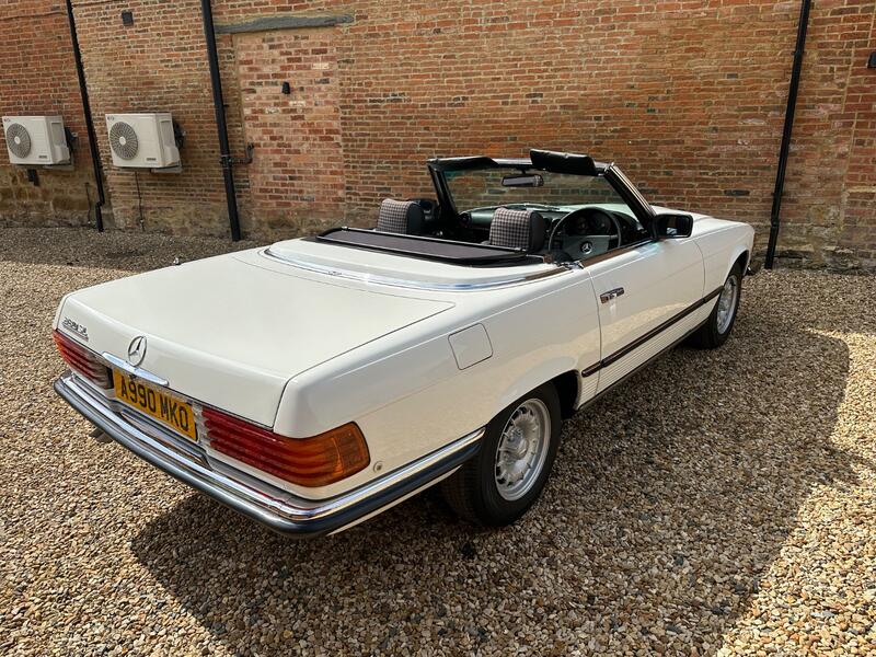 MERCEDES-BENZ SL