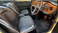 TRIUMPH TR5