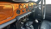 TRIUMPH TR5