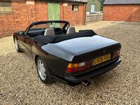PORSCHE 944