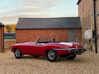 JAGUAR E-TYPE