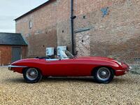 JAGUAR E-TYPE