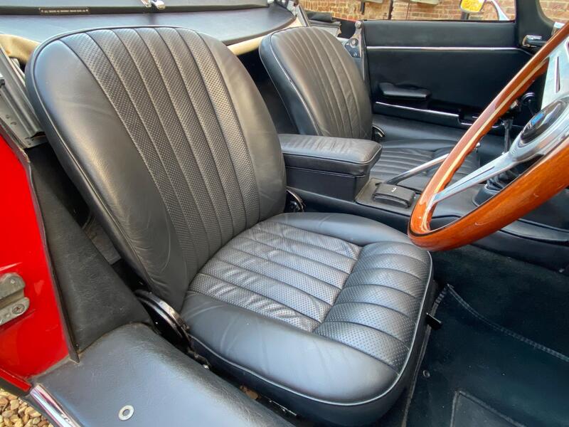 JAGUAR E-TYPE
