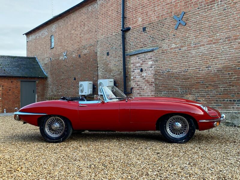 JAGUAR E-TYPE