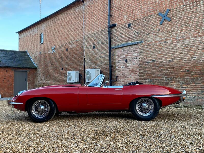 JAGUAR E-TYPE