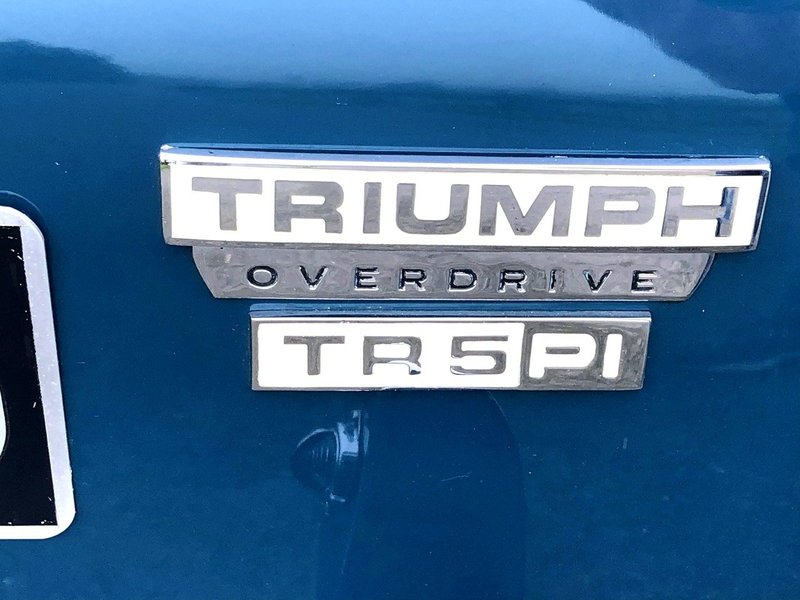 TRIUMPH TR5