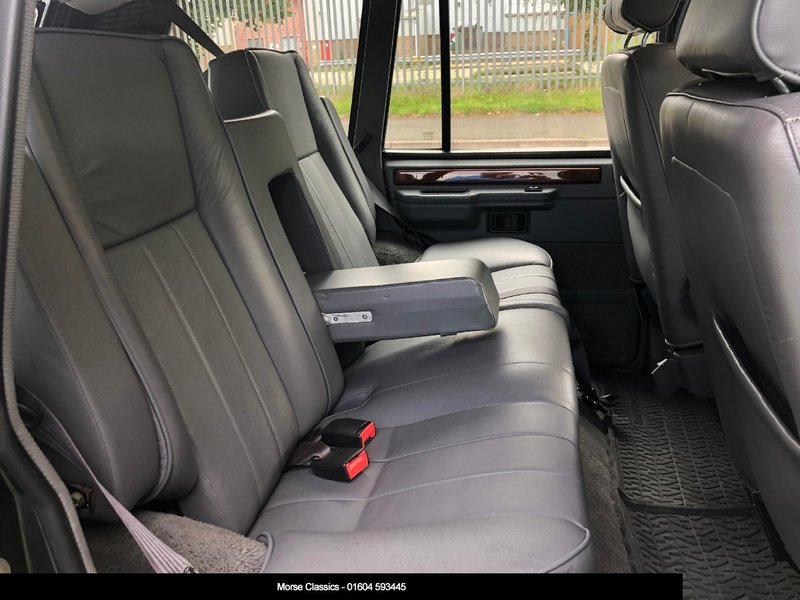 LAND ROVER RANGE ROVER