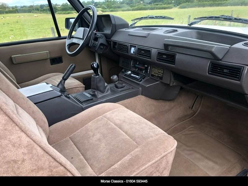 LAND ROVER RANGE ROVER