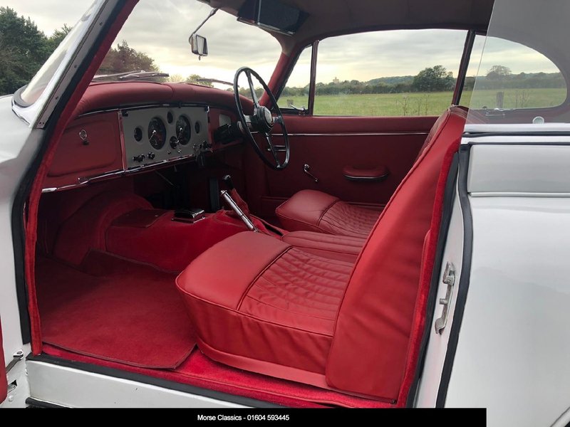 JAGUAR X150