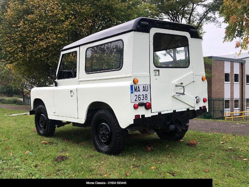 LAND ROVER SERIES III