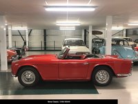 TRIUMPH TR4